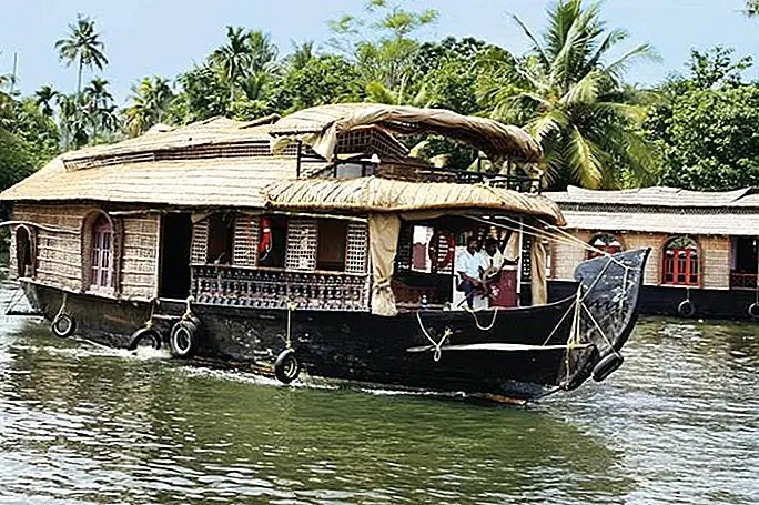 The Kollam backwaters are also a magnet for houseboat tours in the lake's network of canals. Catch one of the popular sunset cruises if you plan to spend the night here. Contact the tourist office (DTPC) for bookings. There are several resorts that overlook the tribune of Lake Ashtamudi and the Thiruvananthapuram beyond, the capital of the state that rewards you with shopping experiences and a chance to visit the legendary Padmanabhaswamy Temple, dedicated to Lord Vishnu. The beautiful more than 2000 years old temple lies in the protective embrace of the ancient Trivandrum Fort. At Kuthiramalika Palace, located in close proximity to Padmanabhaswamy Temple, there is a fine collection of ancient musical instruments and weapons of the king. This 19th century structure was commissioned by Swathi Thirunmal, one of the composers of the trinity of Carnatic music; the other two legends of this discipline were Thyagara and Muthuswamy Dikshitar. Step into the popular 19th century Napier Museum known for its beautiful collection of Raja Ravi Verma paintings and the work of Svyatoslav Roerich at Sree Chitra Art Gallery. Don't miss the beautiful exterior of the Kanakakunnu Palace, located just across the road. Pick up rosewood and sandalwood and coconut husk souvenirs before heading out of town to drive 13 km to Kanyakumari.