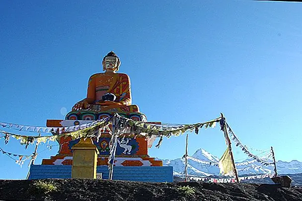 Buddha statue in Langza (Photo by Richard Well)