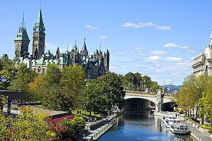 Rideau Canal in downtown Ottawa