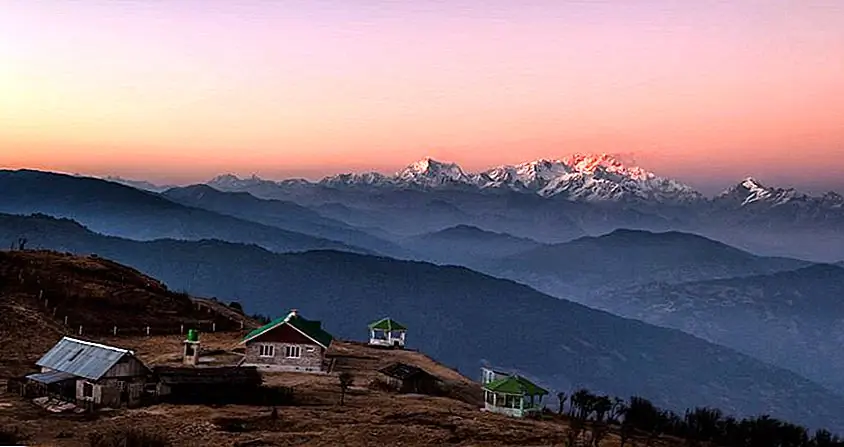 A trek to Sandakphu will lead you to the summit from where you can view four majestic peaks of Everest, Lhotse, Kanchenjunga and Makalu. How's that for a view!