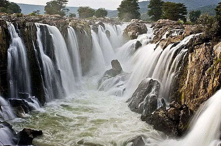 Hogenakkal Falls (Photo door Ezhuttukari)