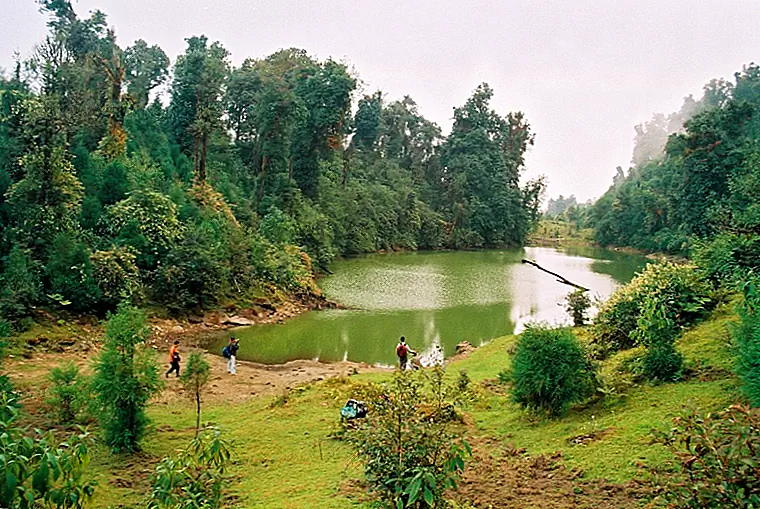 Lake in the Neora Valley (photo by Anirban Biswas)