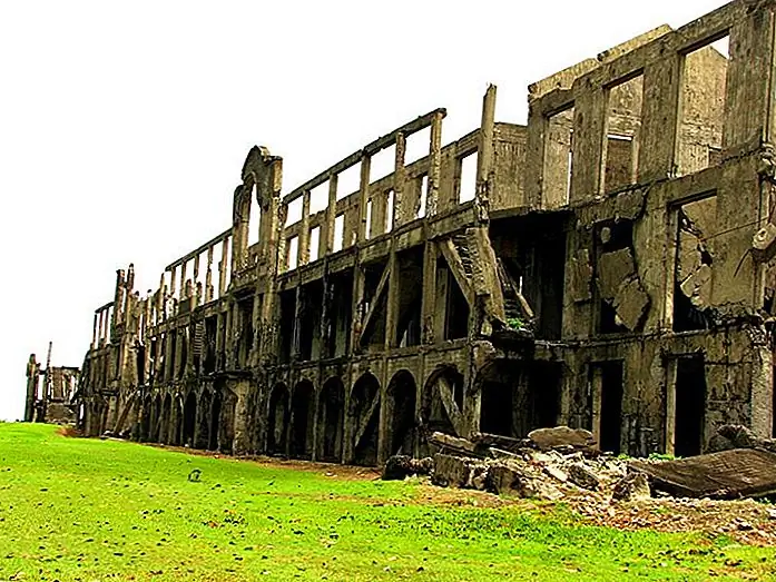 Historical tour of Corregidor Island