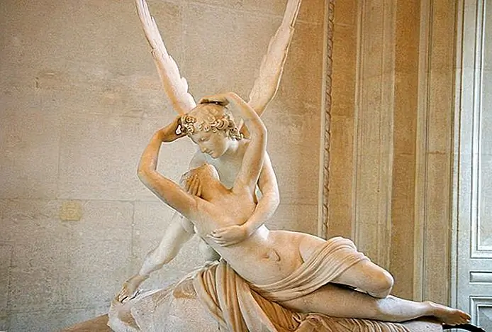 Psyche Revived by the Kiss of Love by Antonio Canova (Richelieu Wing, Pavillon de Flore) jay.tong / photo modified
