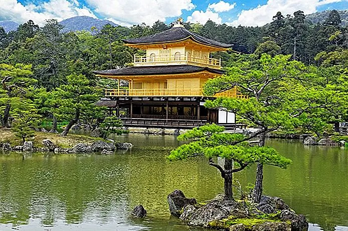 Kinkaku-ji: The Golden Pavilion