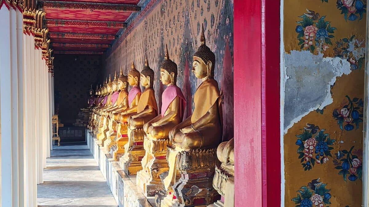 Wat Arun Shrine