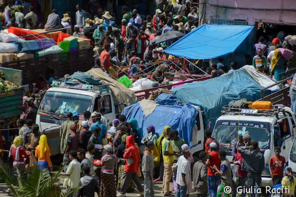 Addis Ababa market 
