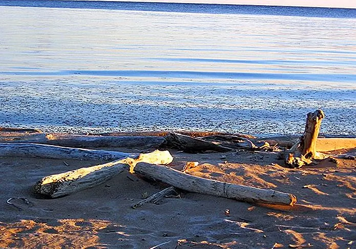 The History and Sites of Great Slave Lake