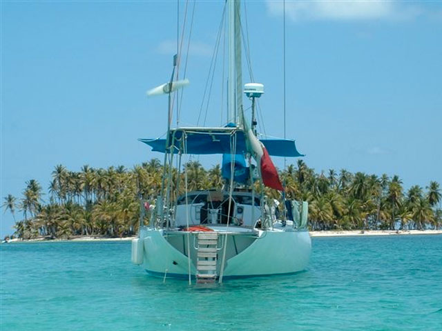 How to get to the San Blas Islands from Panama City