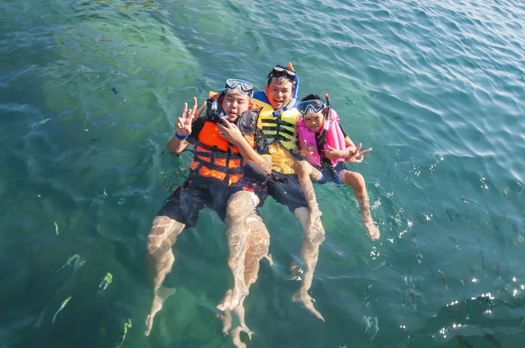 What is the Nusa Penida Snorkeling Tour?